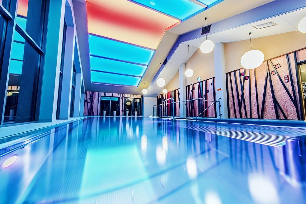 ホテルSanatorium Astoria ブスコ・ズドロイ エクステリア 写真